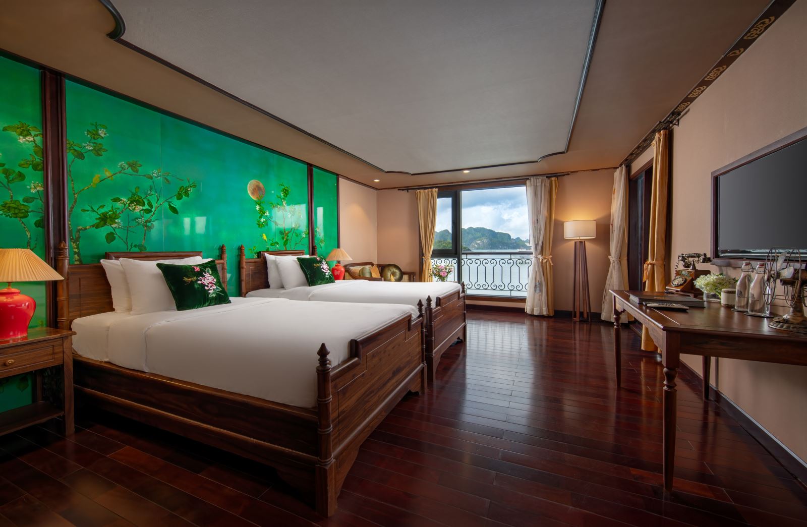 Cabins on Indochina Sails