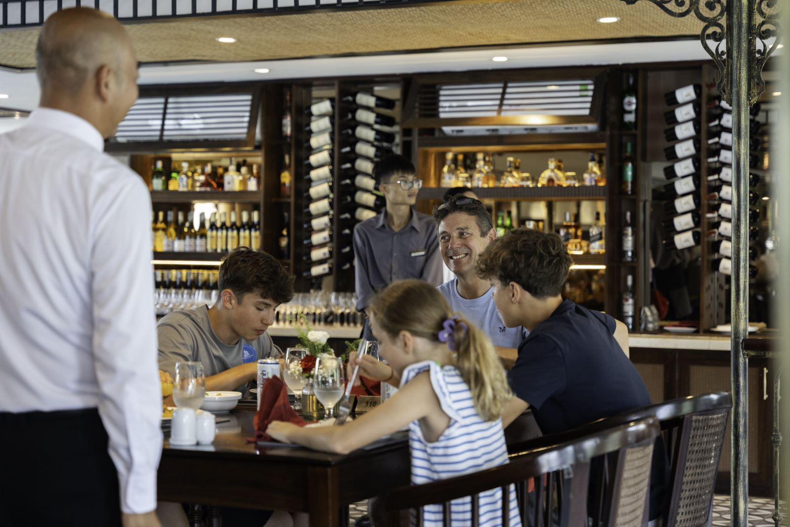 Indochine Cruise