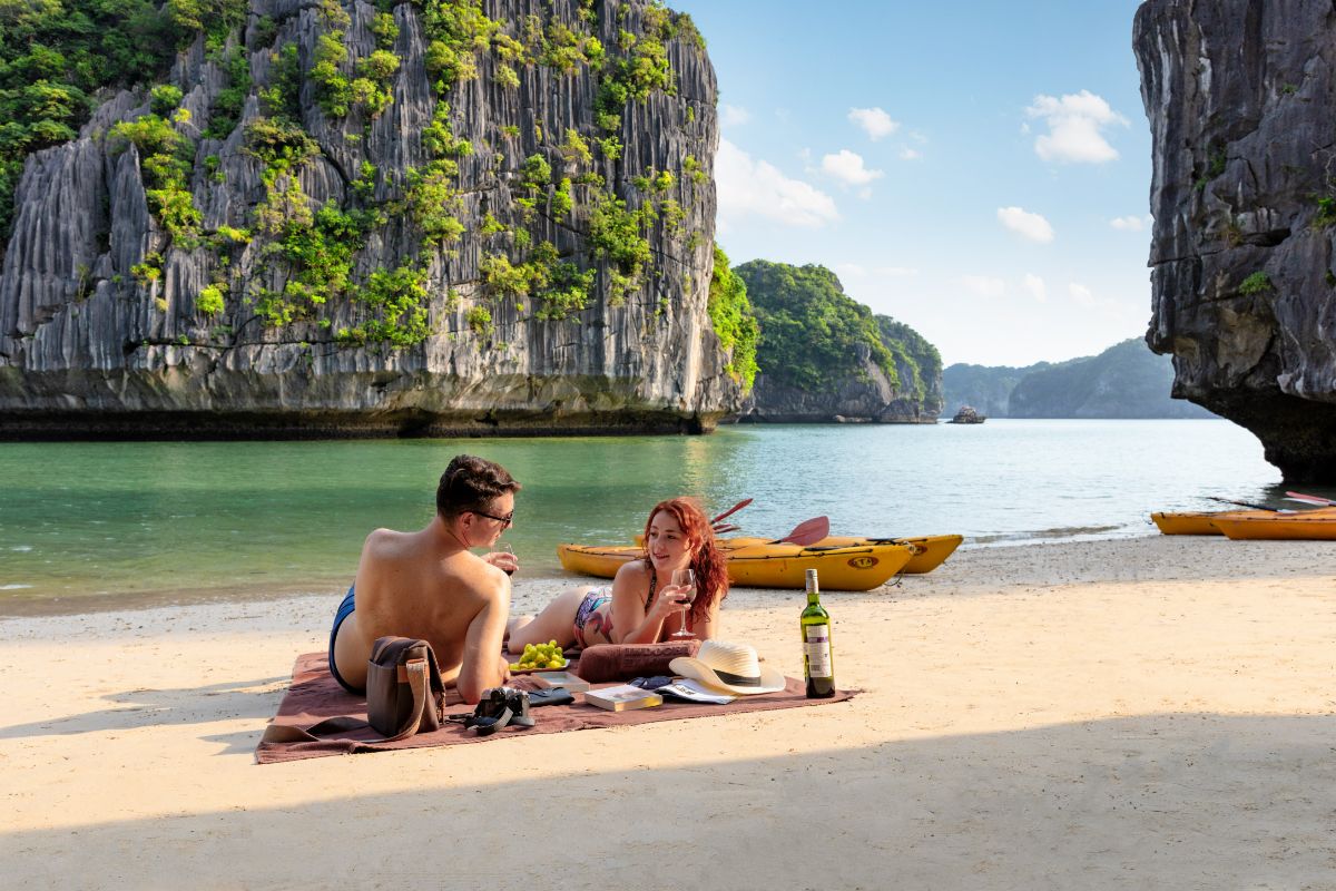 Couple on Ti Top Island